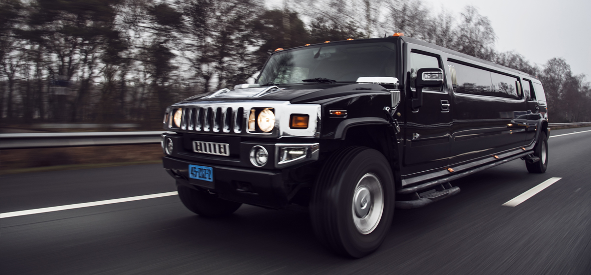 Hummer H2 (zwart)